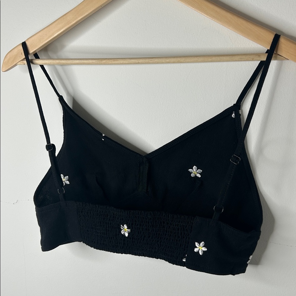 Kendall and Kylie daisy bra top - Picture 4 of 5